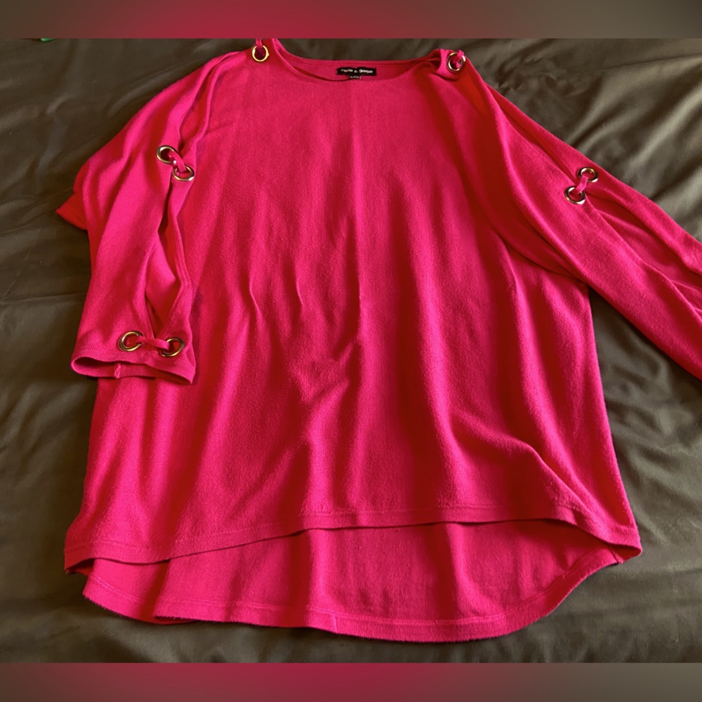 Hot pink w/ silver grommet